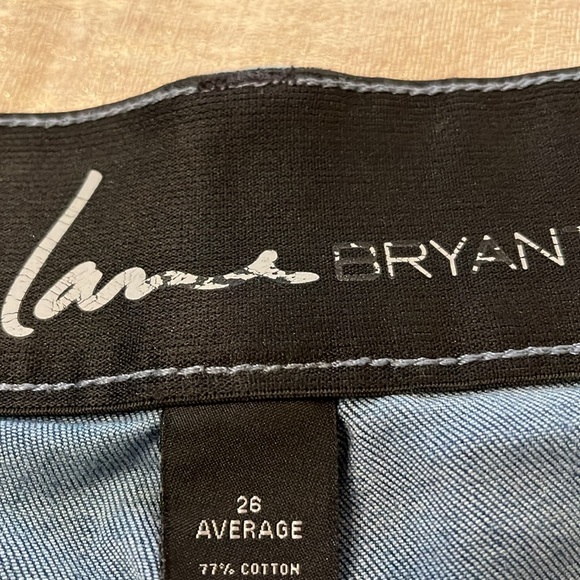 Lane Bryant Bermuda Shorts Size 26 Boot Cut Jeans EUC Tighter Tummy Technology - Picture 4 of 7